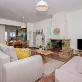 Casa Cyra