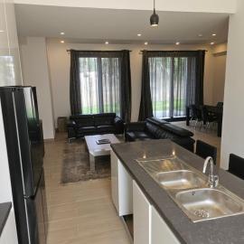 Waterfront Accommodations Villa 3B โรงแรมในBijilo