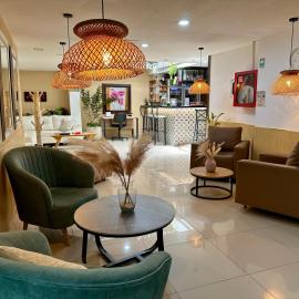 Laureles Guest House LGH Hotel, hotel in Medellín