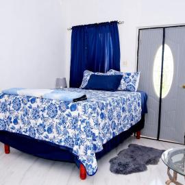 Sharays Hideaway, hotel in Bull Bay