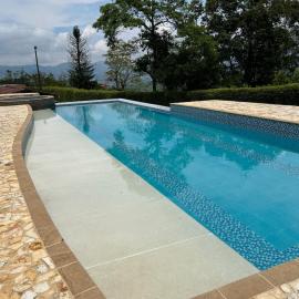 Lujosa habitación privada con jacuzzi
