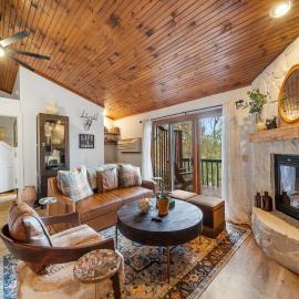 Algonquin Cottage, hotel din Boone