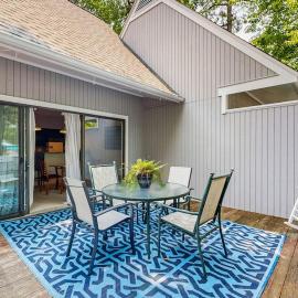 Sea Colony --- 6501 Woodland