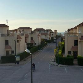 فيلا مكيفه بـ مارسيليا بيتش 3, hotel in Dawwār Muḩammad Abū Shanab
