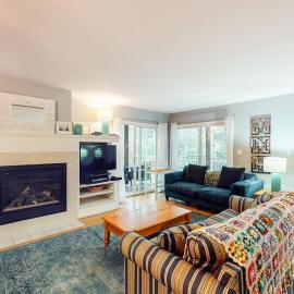Sea Colony - 55050 Pine Lake Dr, Hotel in Bethany Beach