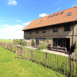 Luxury waterfront villa, hotel i Leons