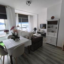 Apartamento bonito y tranquilo, playa a 5 minutos, מלון במואנה