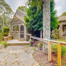 Nana’s Big Treehouse, hotel i West Tisbury