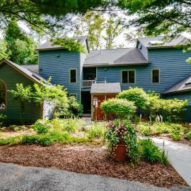 Wintergreen Condo, Unit 540 – hotel w mieście Thompsonville