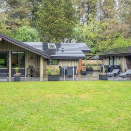 6 person holiday home in Nørre Nebel
