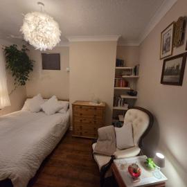 A Premium Academic Room, Parking, Girton College Walk
