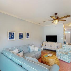 The Tides --- 19979 Sandy Bottom Cir, Unit #502, hotel in Rehoboth Beach