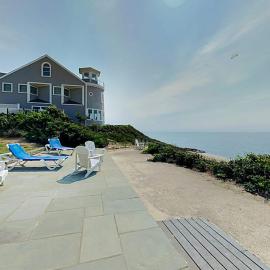 Immaculate Beach Condo