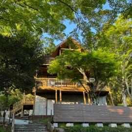 P's Wood 元箱根 ー芦ノ湖を望むログハウスー 屋根付BBQ 最大7名