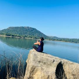 Elee Villa - Waterfront Retreat with Victoria Reservoir & Mountain Views, hotel em Teldeniya