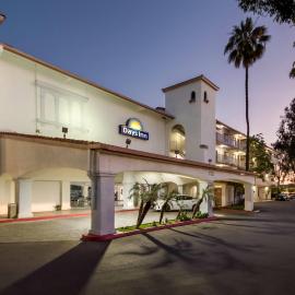 Days Inn by Wyndham Buena Park Anaheim, hotel in Buena Park