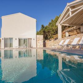 Villa Nisaki