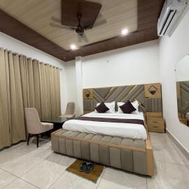 Hotel Staywell, Hotel in Karnal