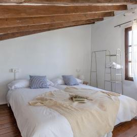 La Vall Rooms, hotel u gradu Callosa de Ensarriá