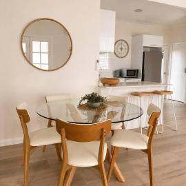 Lake Macquarie Getaway - 3BR - Deck - Games Room