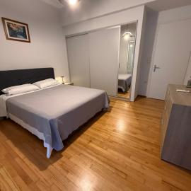 Skyfall with a large balcony and FREE parking in Central Kiato