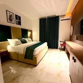 Hortencia Hotel by Durudove, ξενοδοχείο σε Kubwa