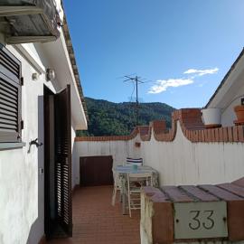 Casa Regina, Deiva Marina, near train station to Cinque Terre