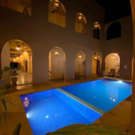 Riad Dar Fatima，梅爾祖卡的飯店