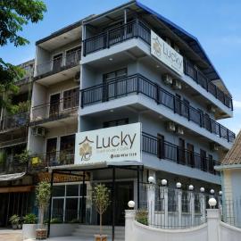 Lucky Hostel, hotel in Vientiane
