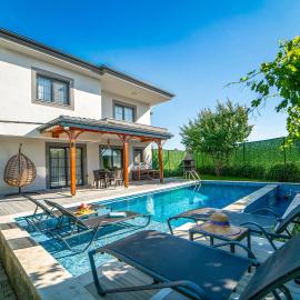 Villa Lux Seydikemer Private Pool Nature View, hotel en Seydiler