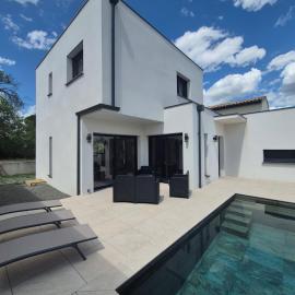 La Villa signature by Berenice Contemporary villa with pool for 6 guests, hotel a Canet