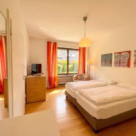 Moderne Ferienwohnung Deichstrasse, viešbutis mieste Henefas