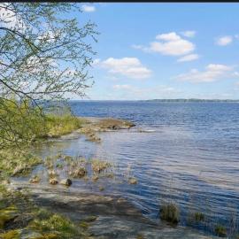 Tiny house with lake view, hotell i Hammarö