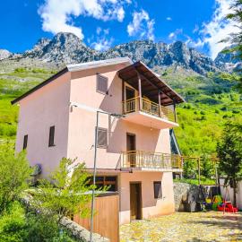 Arditi's Villa, hotel a Shkodër