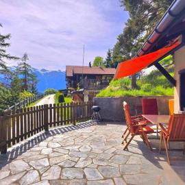 Chalet Chouc per le avec terrasses et vue