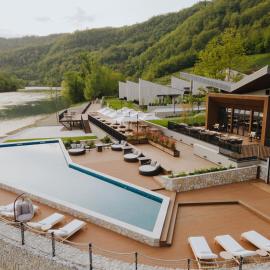 Espadrina Wellness & Spa、Ljubovijaのホテル