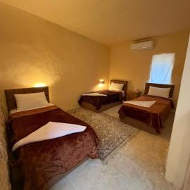 Mawasem Dana, hotel in Dana