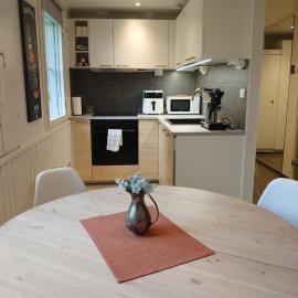 Holidayhome TahkonTintinlenkki، فندق في تاكوفوري