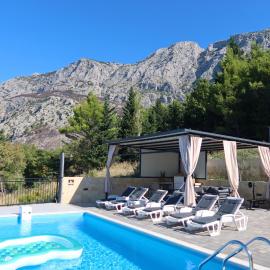Villa Vesna, hotell i Tučepi