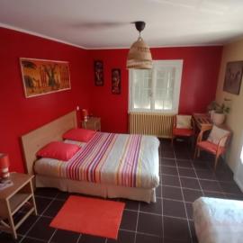 Karibu Normandy, hotel i Lisieux