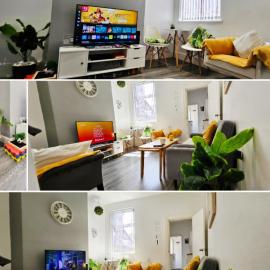 By the Joyous Stays - House with home comforts
