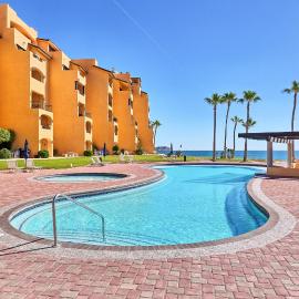 Sandy Beach Princesa D101 Ocean Front Resort
