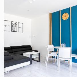 Mechaniczna 5W Premium Apartment with parking, hotel in Głogów