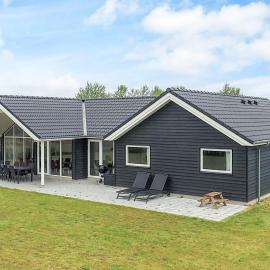 5 star holiday home in Idestrup