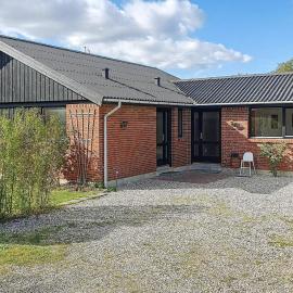 6 person holiday home in Rødvig Stevns-By Traum – hotel w mieście Rødvig