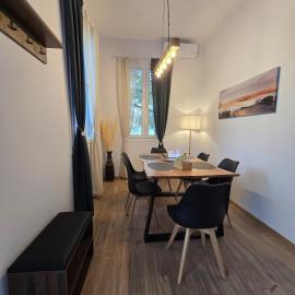 Stone House with Panoramic Views in Marmaro, Hotel in Mármaron