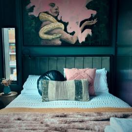 Green Rooms Braddon - Designer Micro Apartments, hotel in Braddon