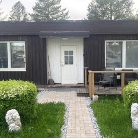 Sweet House with Sauna, hotel a Lieto