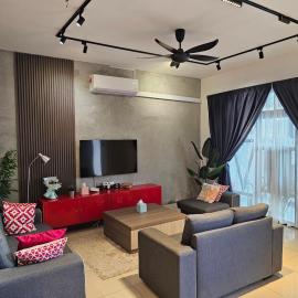 Industrial Loft Haven 5BR, 4BA for 12 Pax Steps to Playground and Heart of Segamat: Segamat şehrinde bir otel
