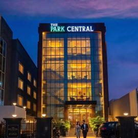 The Park Central, hotel u gradu Luknou